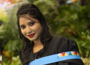 Primary School teacher Ms Diloshini Govender graduates cum laude with her Master’s in Education.