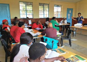 Professor Ayub Sheik facilitates a workshop for Matric teachers at the KwaMashu Teachers Centre.