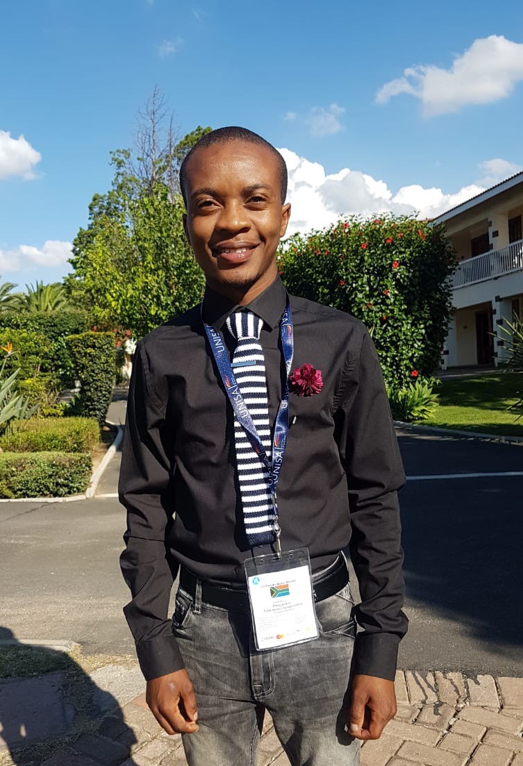 Mr Luthando Molefe