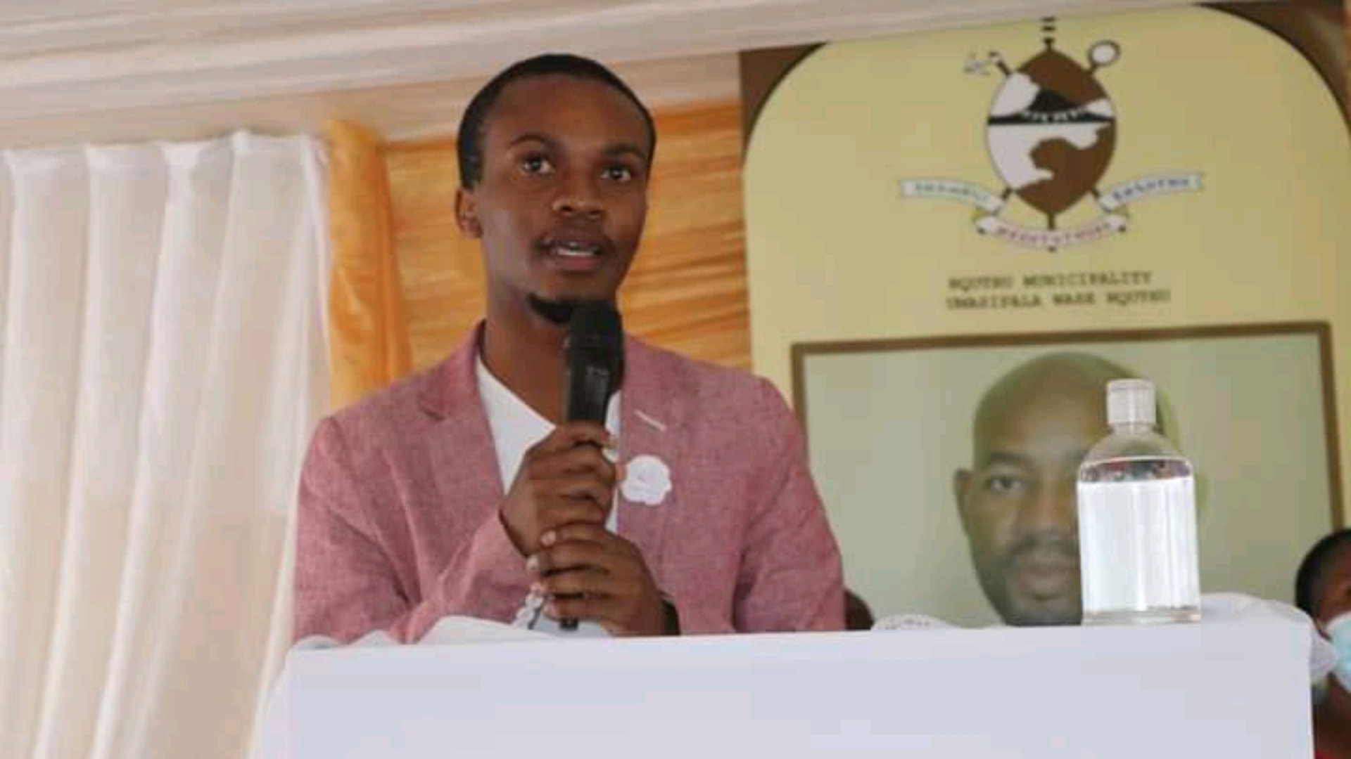 Mr Luthando Molefe.